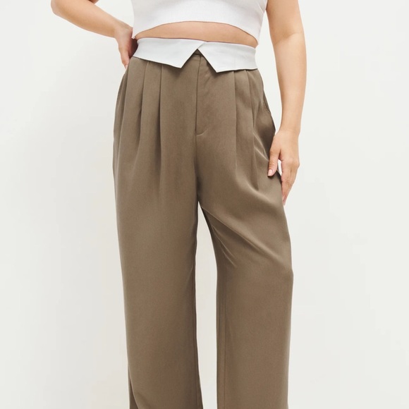 Reformation Stevie Pant in Mushroom size 22 - Picture 2 of 6